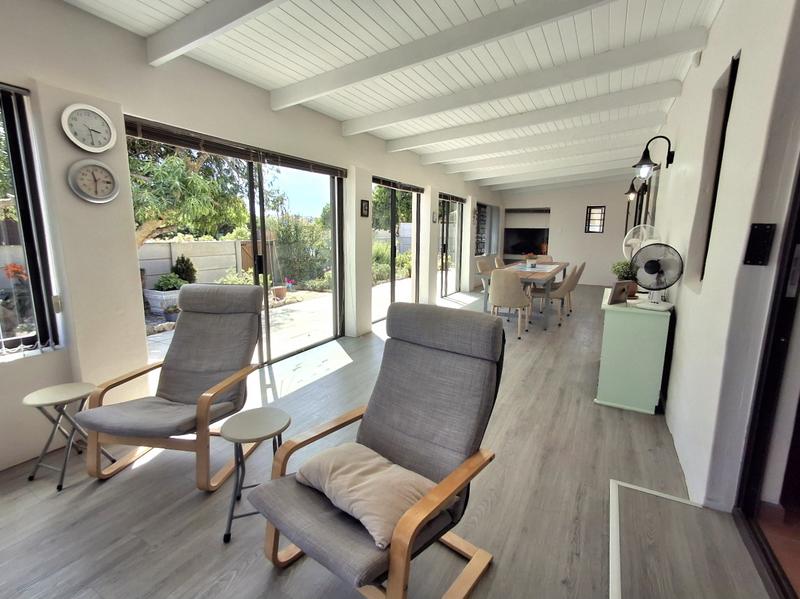 3 Bedroom Property for Sale in Britannia Bay Western Cape